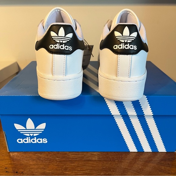 ADIDAS Women's White Superstar XLG Shoes - Picture 6 of 11